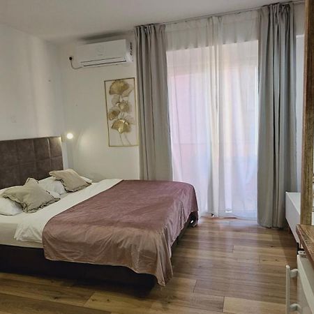 Appartamento Amari Starigrad Paklenica Esterno foto