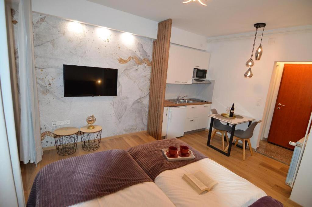 Appartamento Amari Starigrad Paklenica Esterno foto